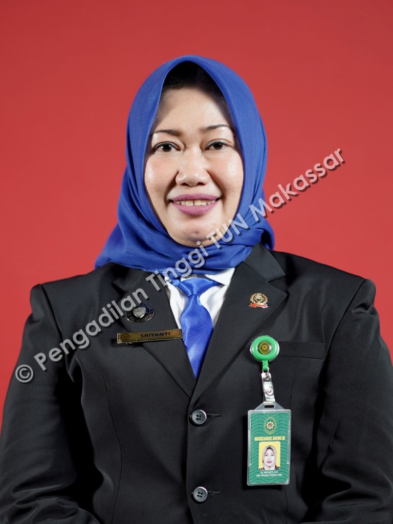 Pas Foto Sriyanti Pas Foto Sriyanti