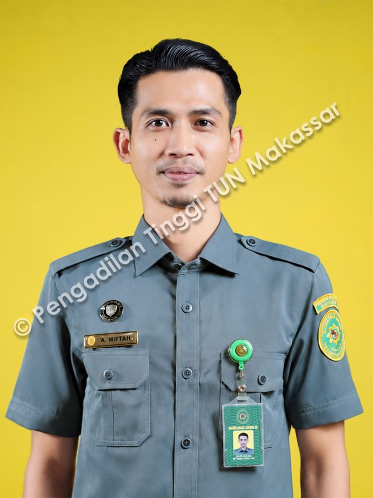 Pas Foto Miftah